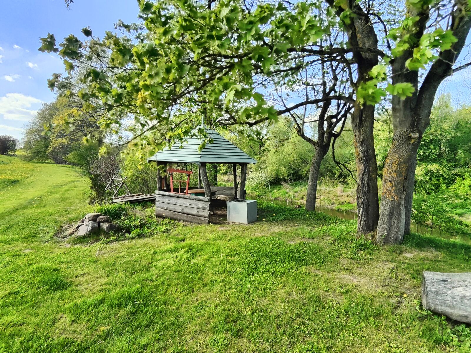 Campsite carousel slide 2